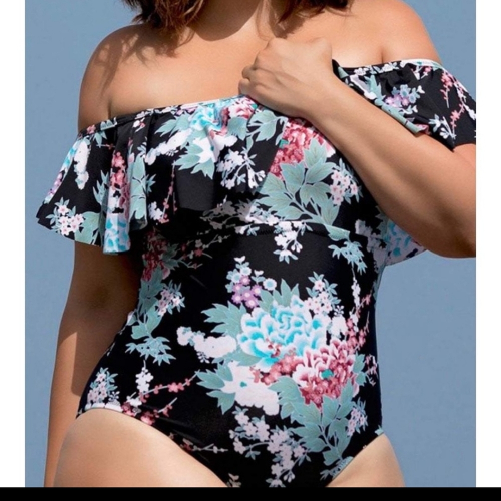 Raisins 24W swimsuit
